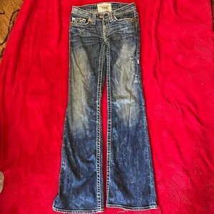 Big star, slight stone washed 23R